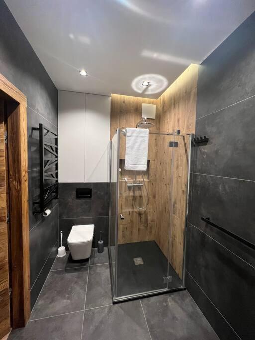 Vip Apart Bielany Przy Metrze Warszawa Exteriör bild